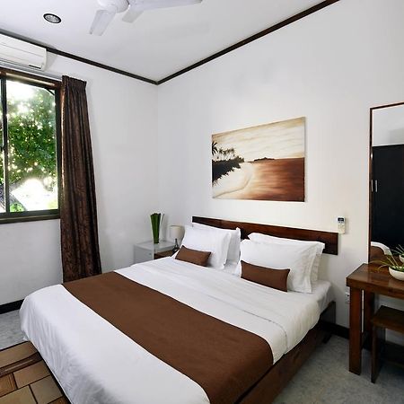 Isle Beach Inn Maldives Екстер'єр фото
