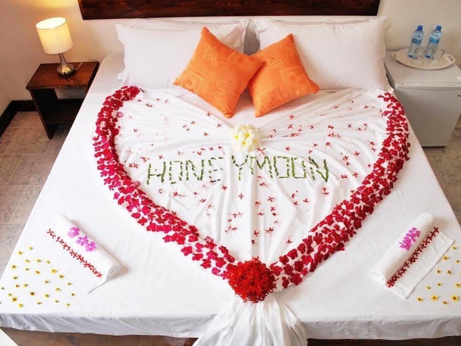 Isle Beach Inn Maldives Екстер'єр фото